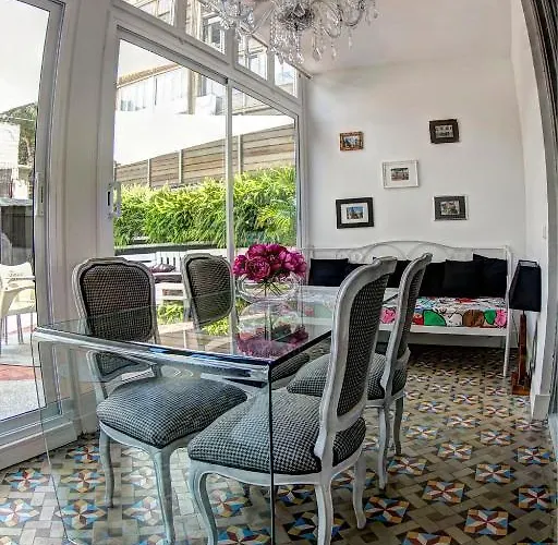Casa Kessler Хостел Барселона